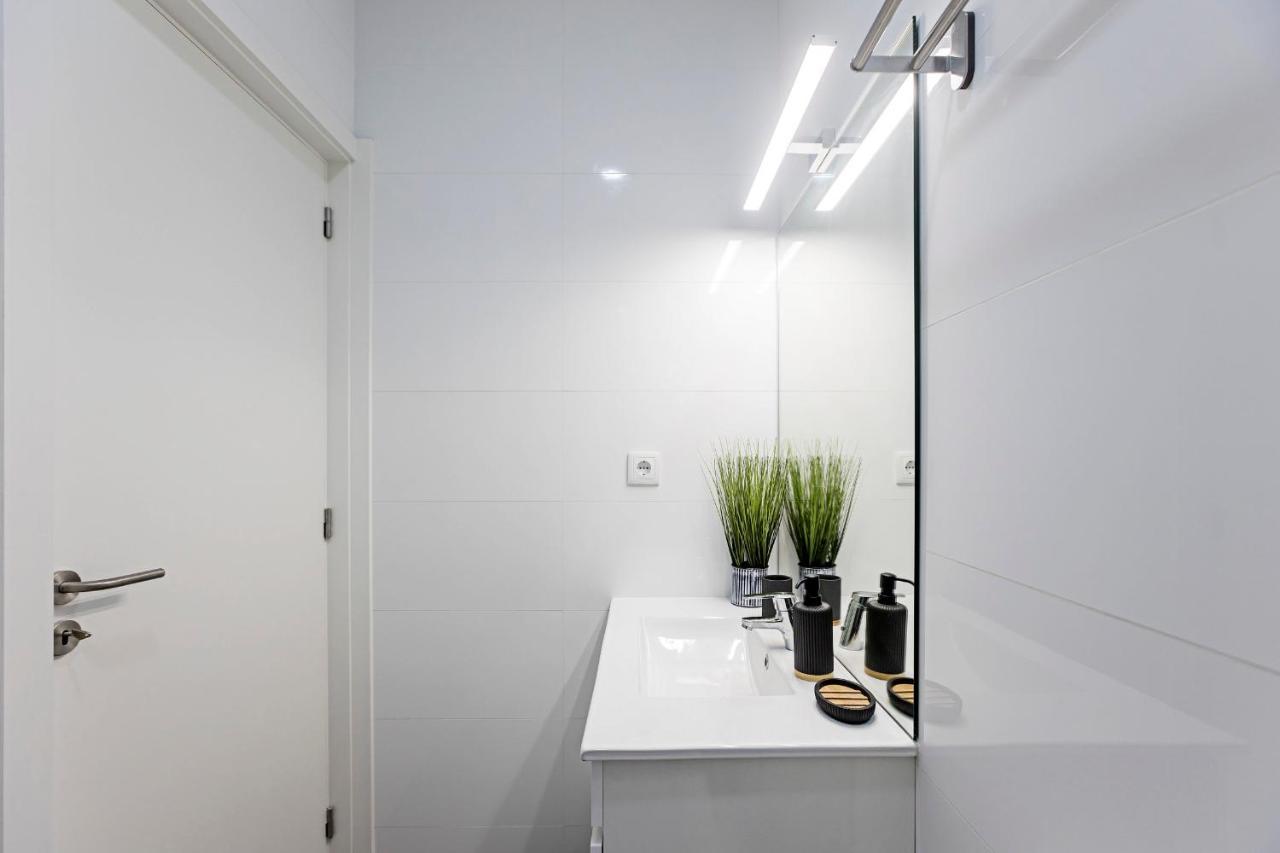 פורטו 150 Rivoli Apartments By Lovelystay מראה חיצוני תמונה