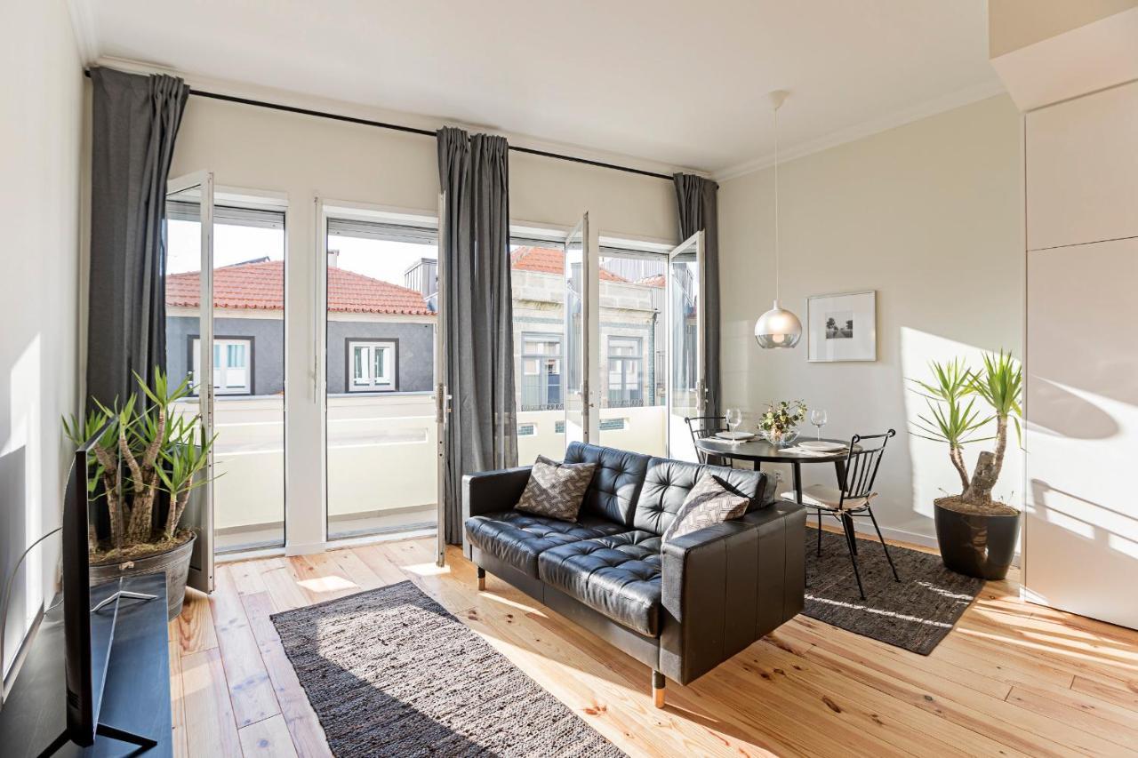 פורטו 150 Rivoli Apartments By Lovelystay מראה חיצוני תמונה