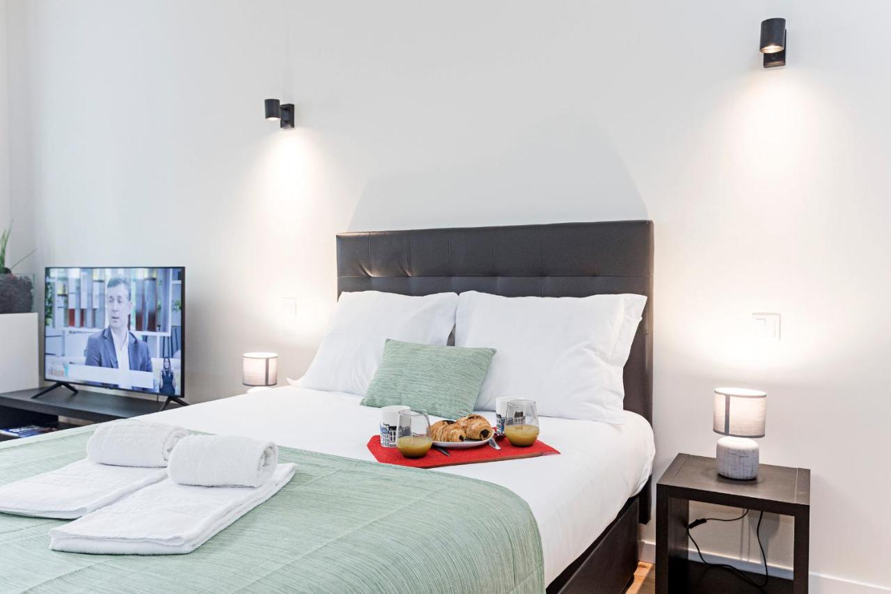 פורטו 150 Rivoli Apartments By Lovelystay מראה חיצוני תמונה
