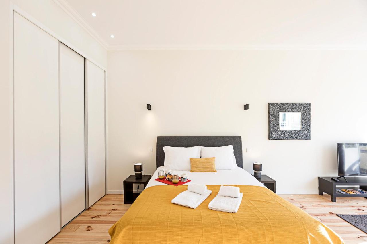 פורטו 150 Rivoli Apartments By Lovelystay מראה חיצוני תמונה